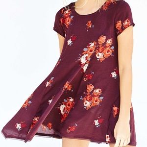 T-shirt dress // Urban Outfitters